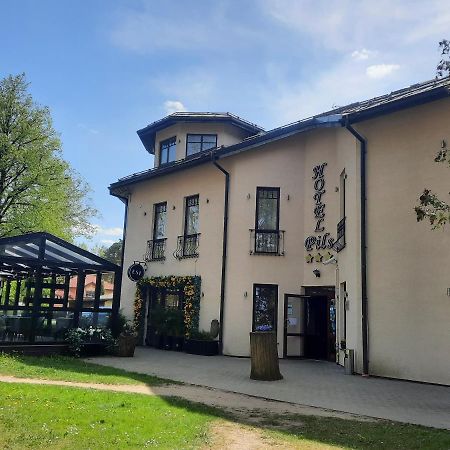 Hotel Pils With Self-Check In Sigulda Dış mekan fotoğraf