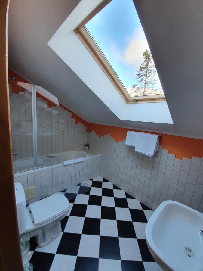 Hotel Pils With Self-Check In Sigulda Dış mekan fotoğraf