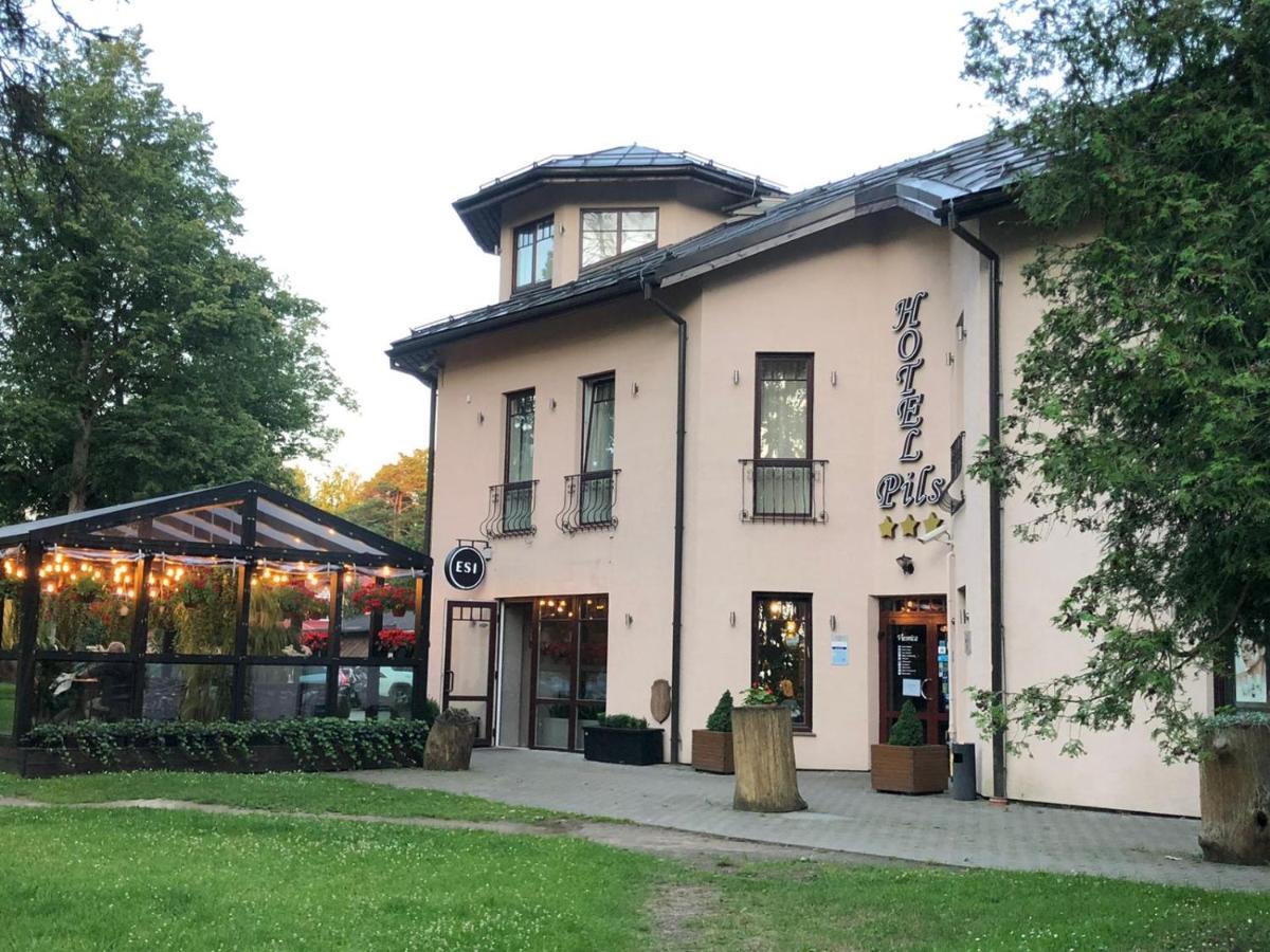 Hotel Pils With Self-Check In Sigulda Dış mekan fotoğraf